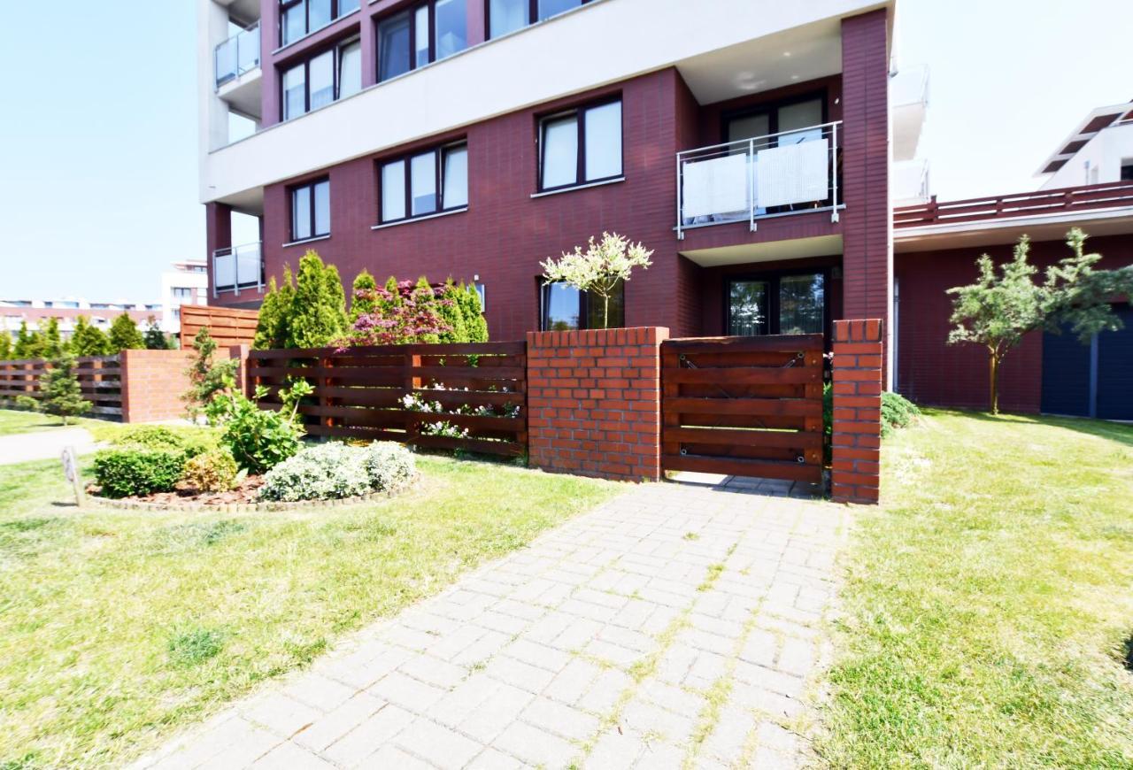 Apartament O2 - Osiedle Jantar Kolobrzeg Exterior photo